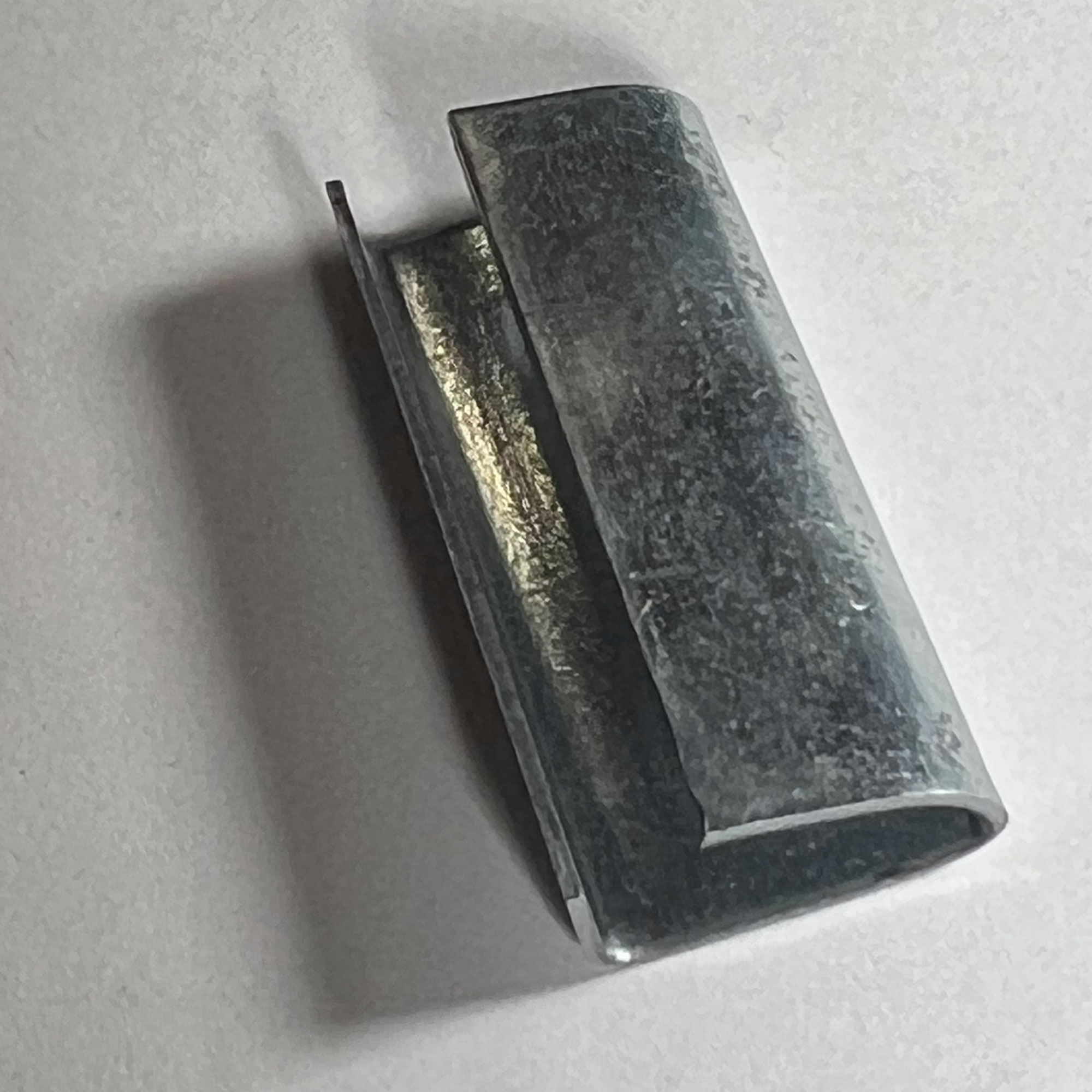 one-half-inches-poly-strapping-open-seals